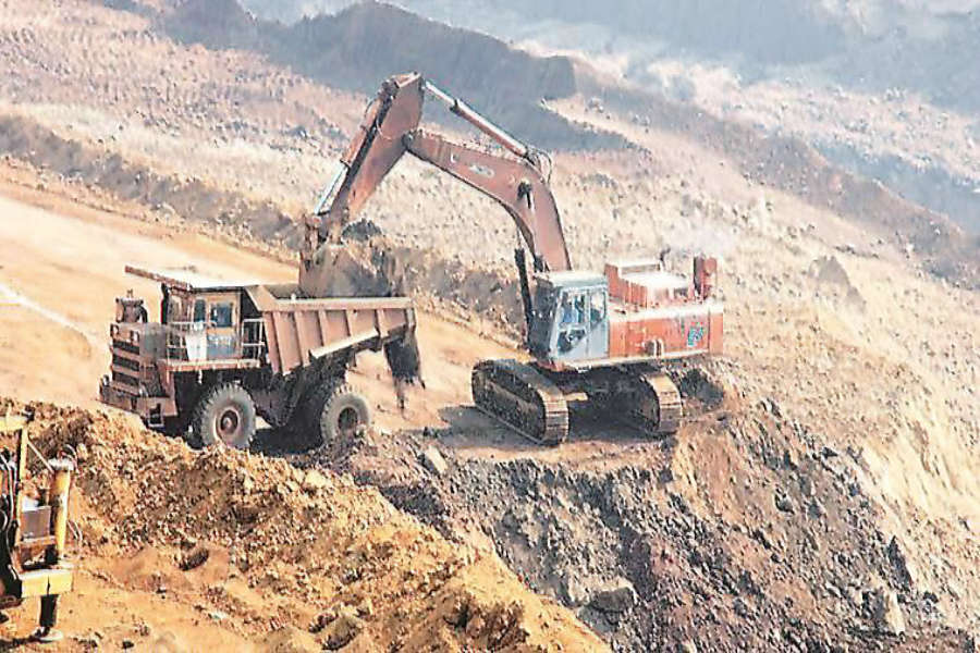 Moving beyond coal for green power – How to create an alternative economy using DMF Moving beyond coal for green power - How to create an alternative economy using DMF